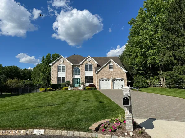 47 Nicklaus Lane, Farmingdale, NJ 07727