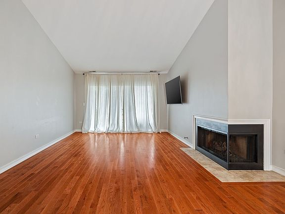 2nd image of 365 Farnsworth Ct APT 7