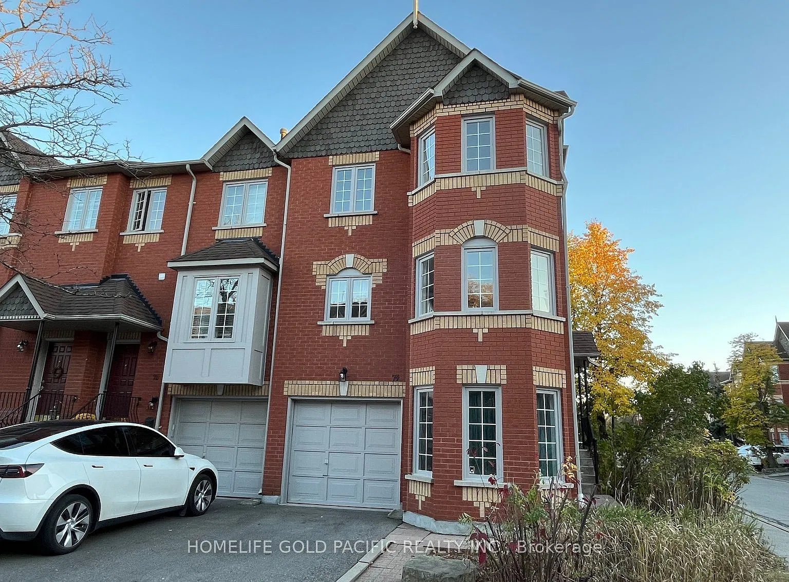 4 bed, $3,500 — Photo 2