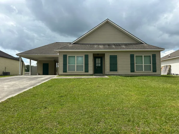 128 Hickory St, Denham Springs, LA 70726