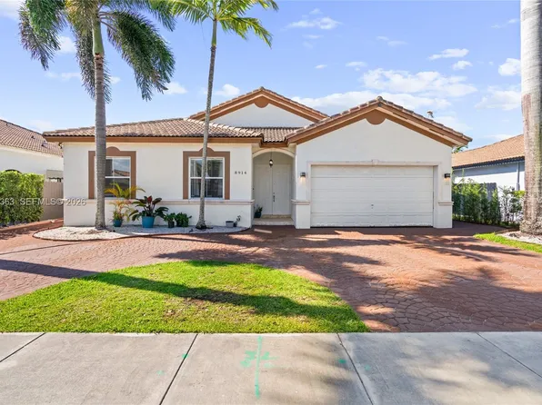 8914 NW 168th St, Miami Lakes, FL 33018
