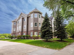 404 8th St S APT 303, Fargo, ND 58103