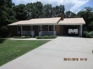 583 Dixson Rd, Bowdon, GA 30108