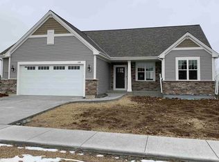 1120 W Monroe Ave, Hartford, WI 53027