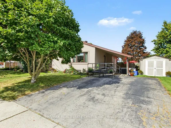15 Norton Cres, Halton Hills, ON L7G 1M9