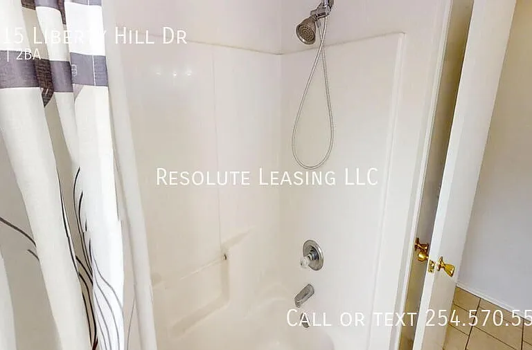 1815 Liberty Hill Dr — Photo 18
