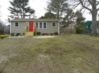 6 Peaceful Ln, Wareham, MA 02571