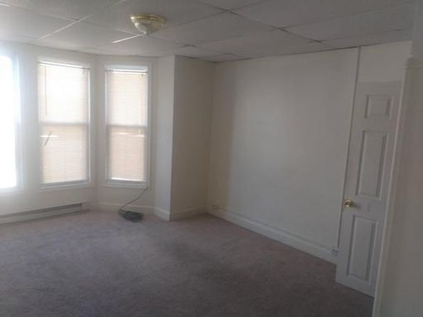 201 E Franklin St #6