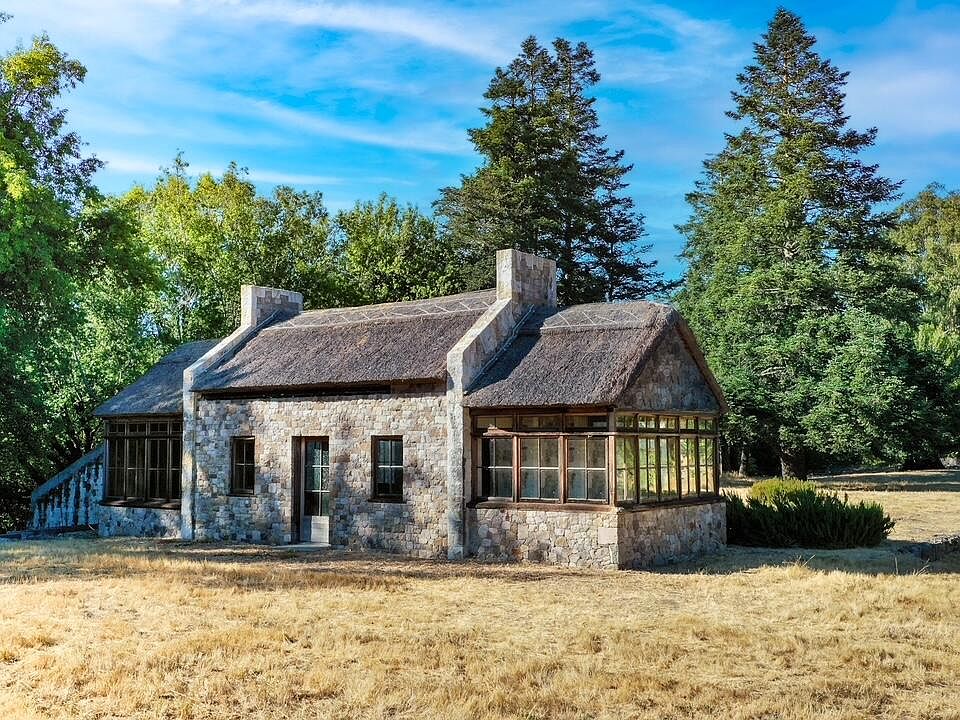 28th image of this home