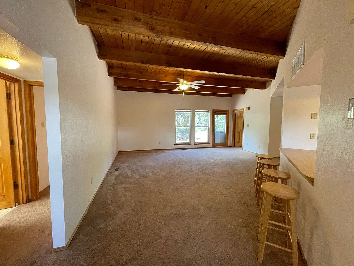 Quiet Garver Lane home in White Rock. — Photo 2