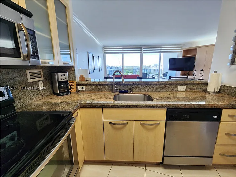 3505 S Ocean Dr #1103 — Photo 5