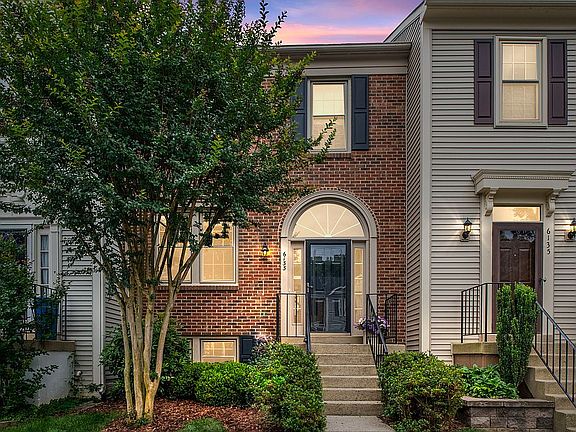 3rd image of 6133 Joust Ln