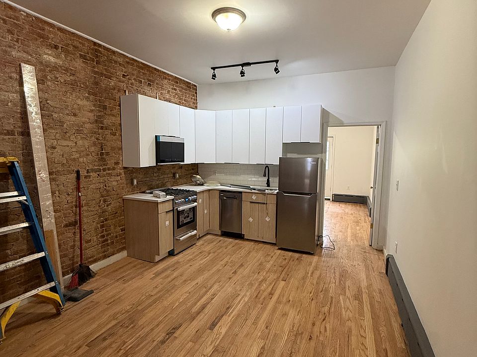1st image of 291 Himrod St APT 1L