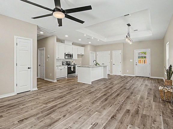 4th image of 509 Milam St