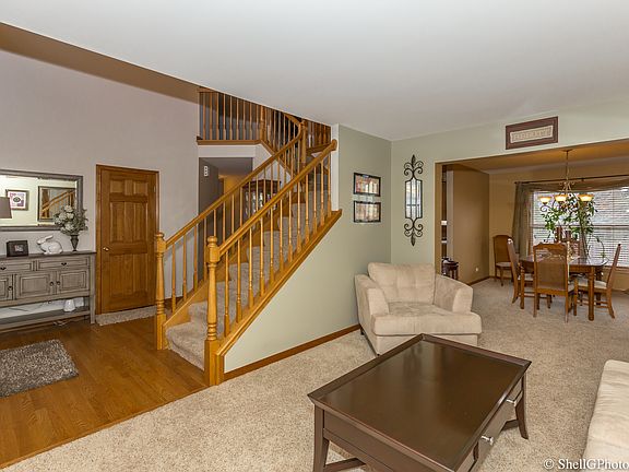 3rd image of 25308 Blakely Dr