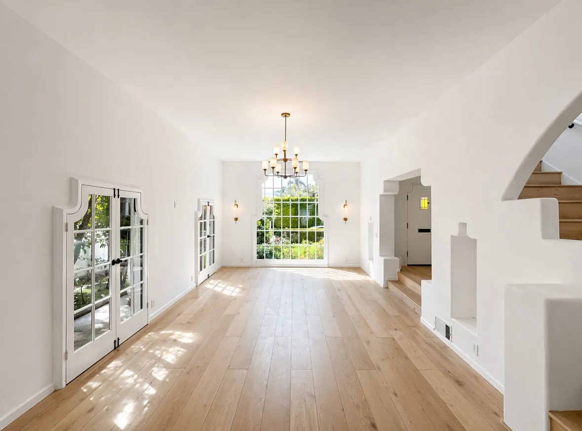 5 bed, 3300 sqft, $20,350 — Photo 4