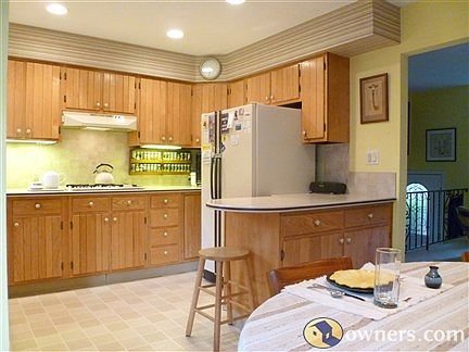 kitchen, dining room