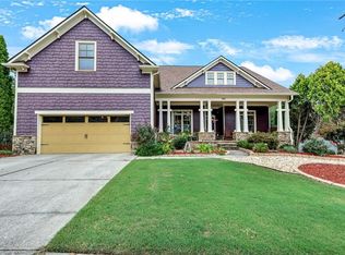 3161 Perimeter Cir, Buford, GA 30519