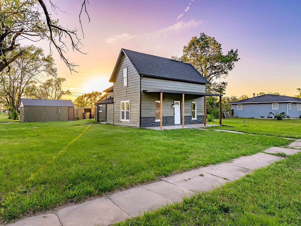 303 N Kansas Ave, Burrton, KS 67020 Zillow