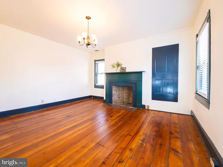 703 S Loudoun St — Photo 21