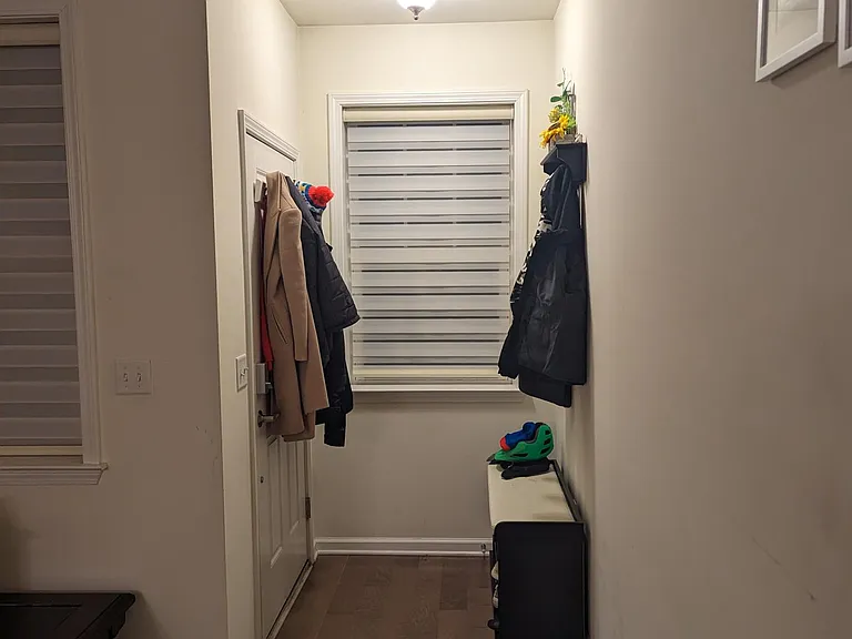135 Savoth Ln — Photo 3