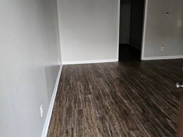 310 Summerhill Rd #310, Auburn, AL 36830