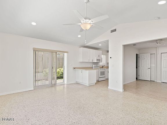 3rd image of 1301 Ocean Shore Blvd