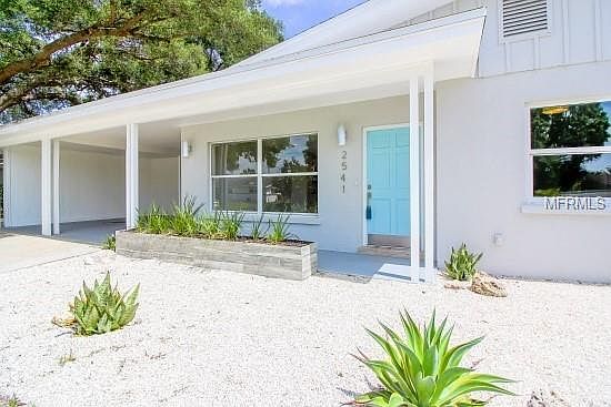 2nd image of 2541 Hibiscus St