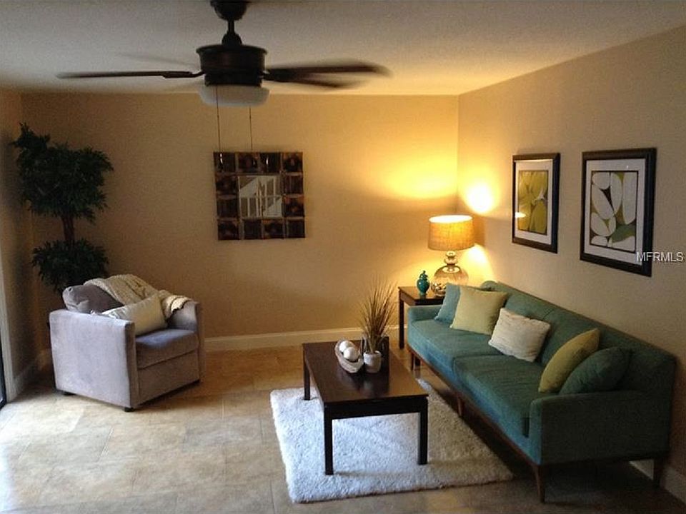 1st image of 12712 Tall Pine Dr