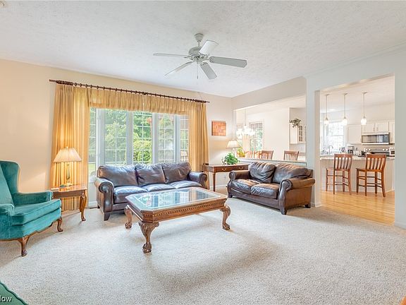 4th image of 657 Bridgeside Dr
