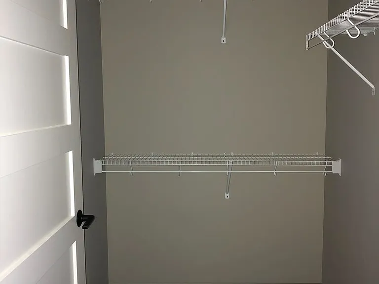 Depot Building D Luxury Rentals — Photo 12