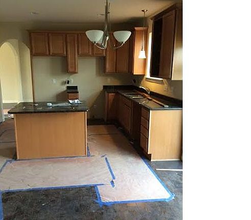 5th image of 31646 Glen View Ln