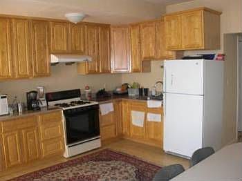 2nd image of 36 Flora St