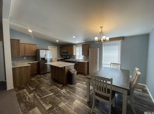 57 Whiteface Ln, Yerington, NV
