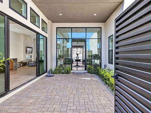 4th image of 4803 Verde Bloom St