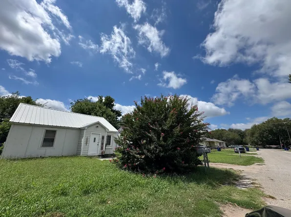 512 W Pine Ave, Duncan, OK 73533