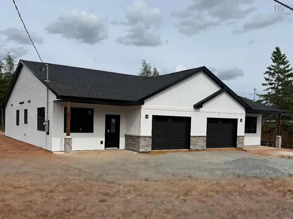28 Wild Rose Dr E, Mountain, NS B6L 2N3