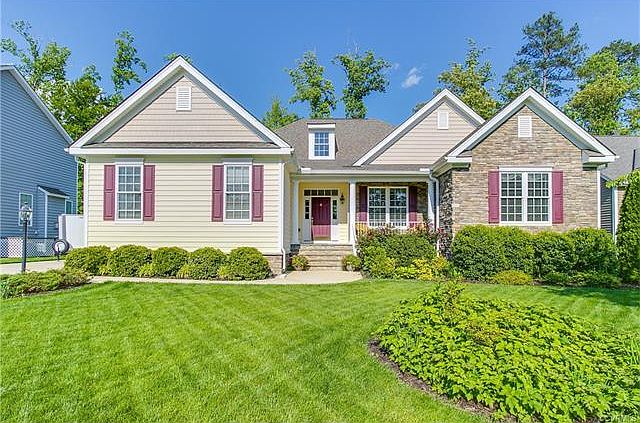 1st image of 7449 American Holly Ln
