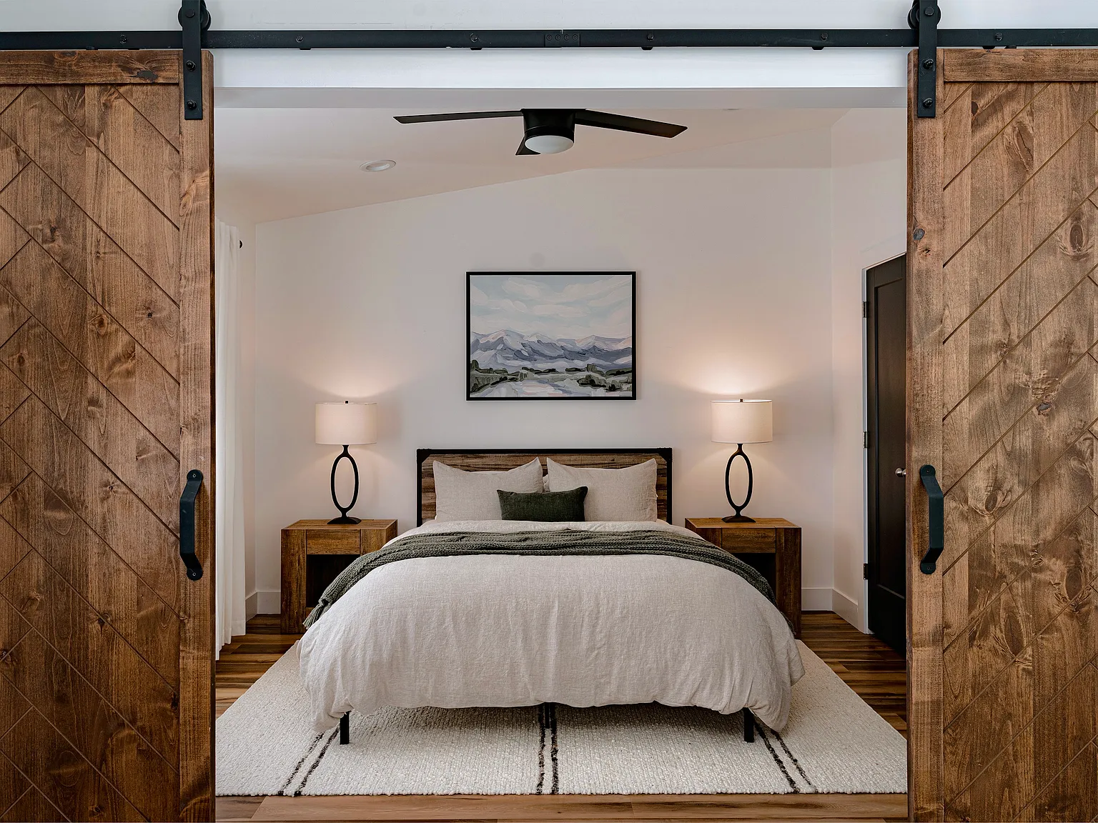 1 bed, 720 sqft, $2,400 — Photo 4