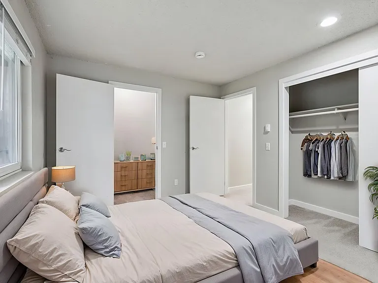 North Haven Apartments — Photo 16