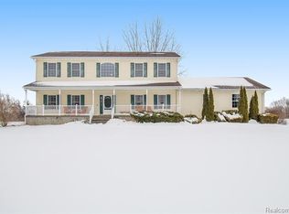 61928 Havenridge Rd, Lenox, MI 48048