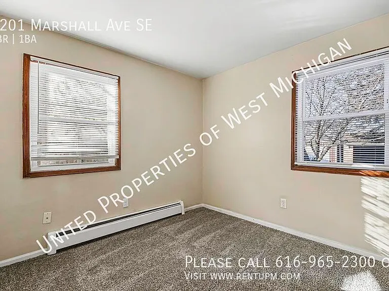 3201 Marshall Ave SE — Photo 8