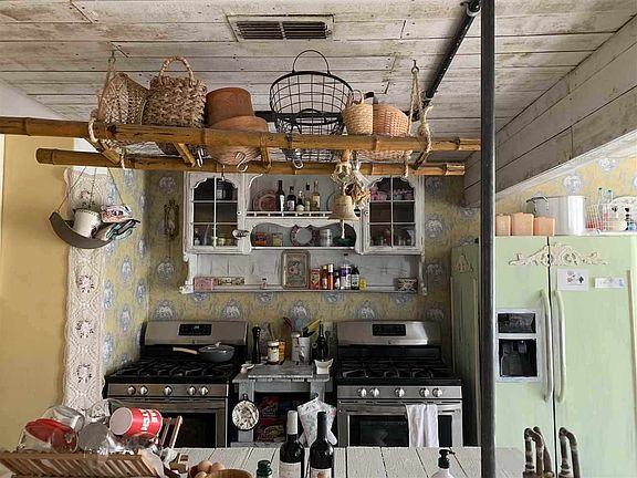 3rd image of 3511 Cuatro Vientos Dr