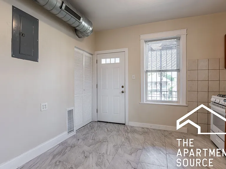1102 N Central Ave #2 — Photo 12