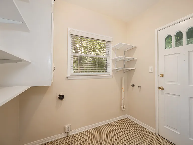 Laundry Room with Side Entrance