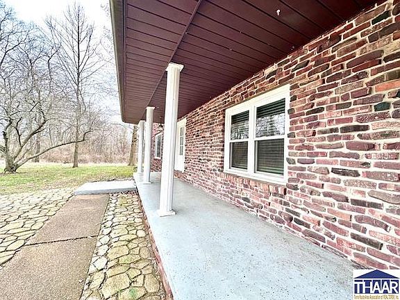 2nd image of 151 W County Road 575 N