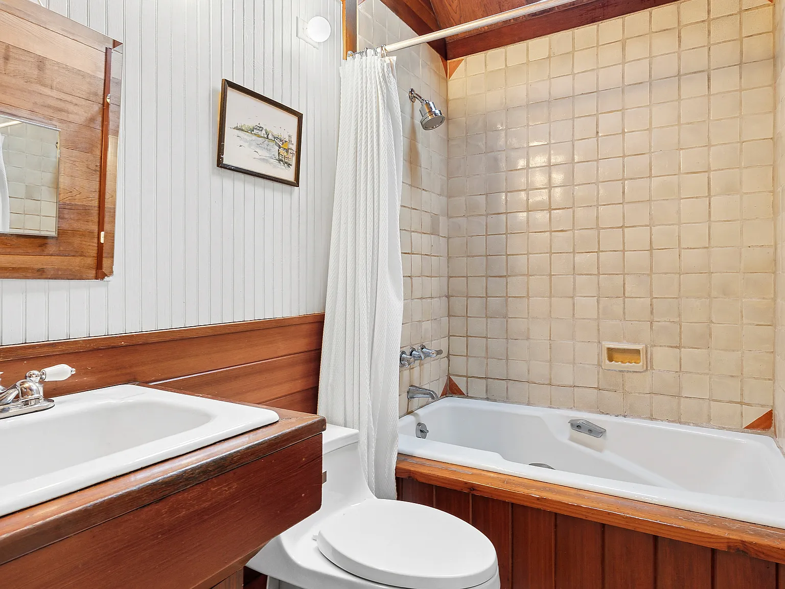 East Hampton Village Rental — Photo 4