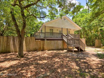 583 Henderson Ave, Pass Christian, MS, 39571