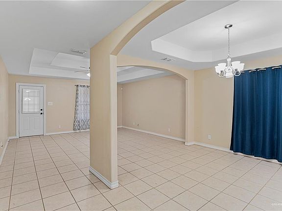 3rd image of 3638 Frontier Dr