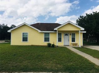 306 W Potts St, Falfurrias, TX 78355
